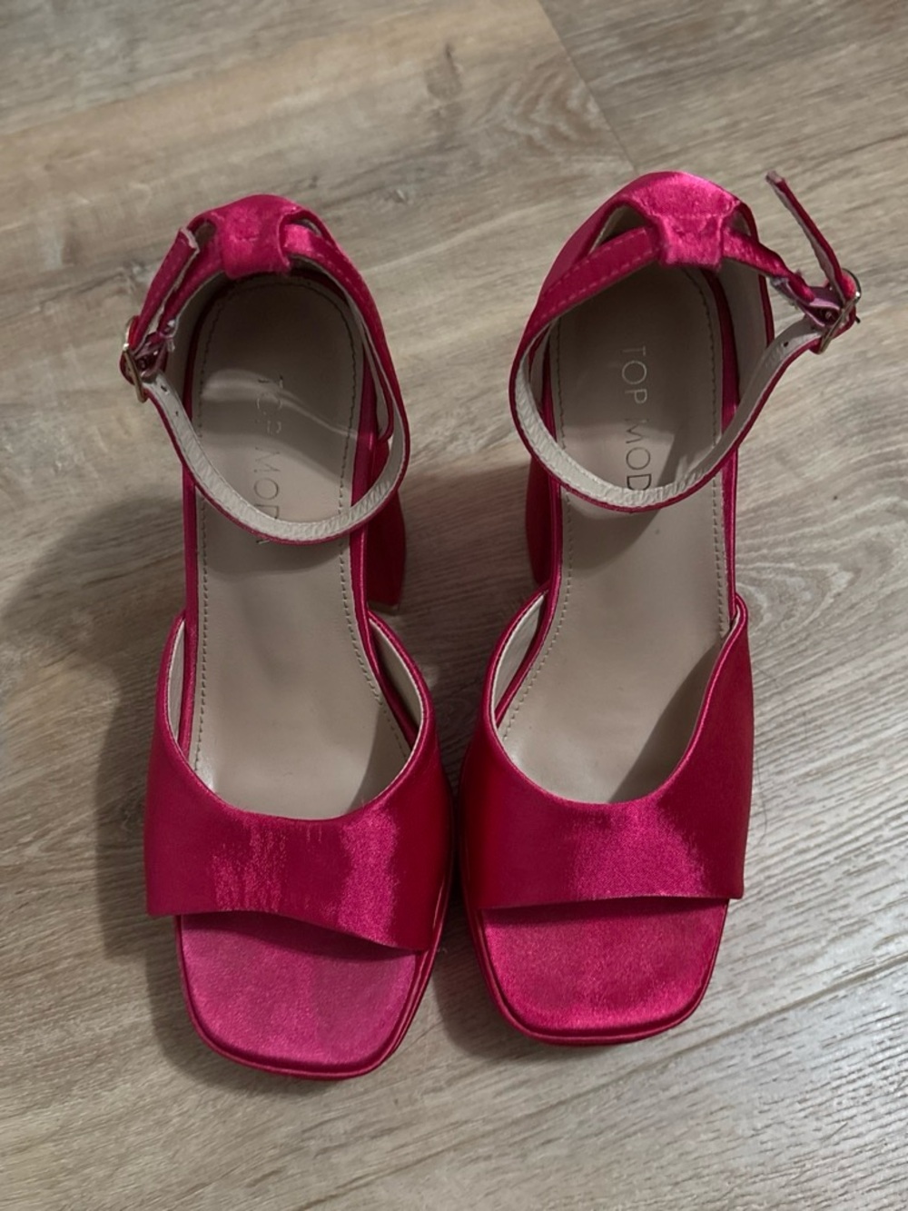 TOP Moda Fuchsia Satin Ankle-Strap Block Platform Heels